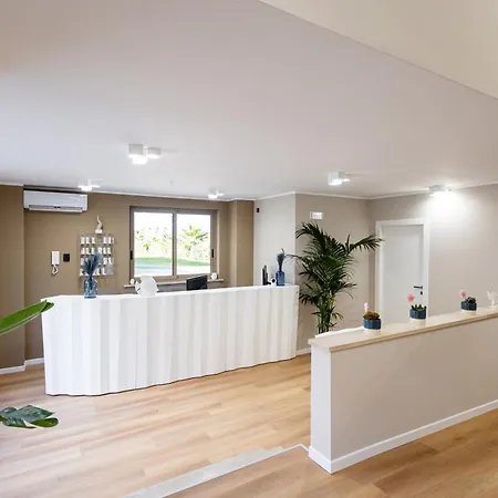 Lbr Suite Apartment-3